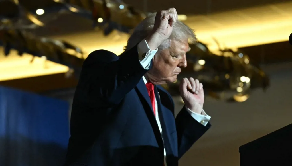 ترامب يصف تقارير إعلامية بشأن وضعه الصحي بأنها "تحريضية"