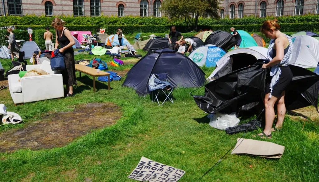 الآلاف يتظاهرون في كوبنهاغن للمطالبة بإنهاء حرب غزة