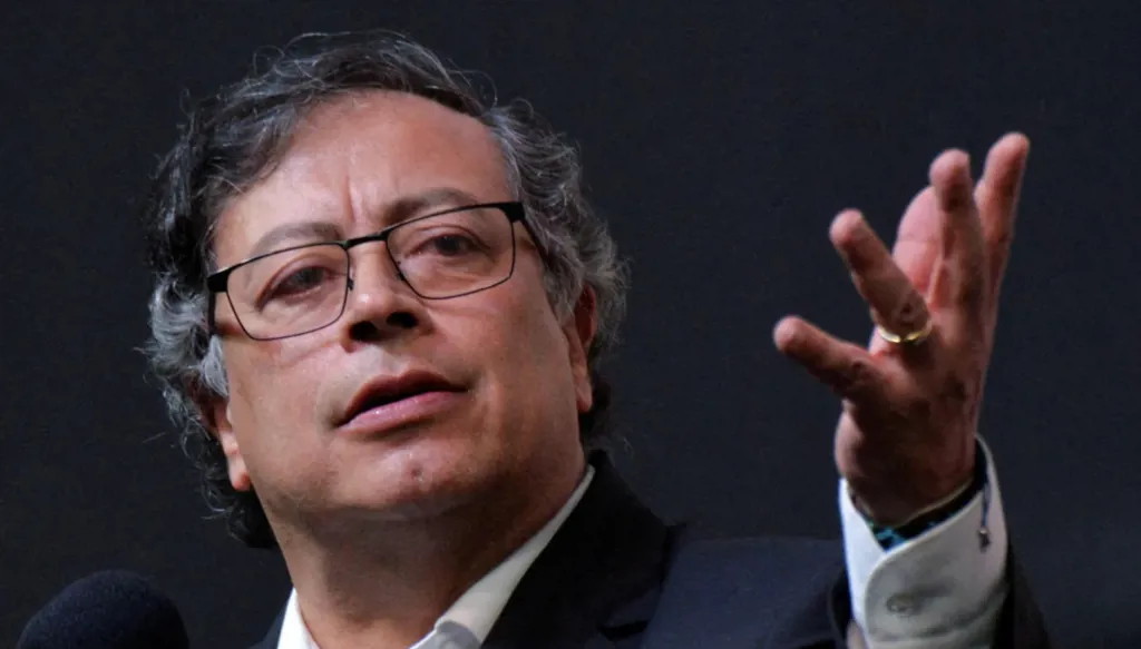 بعد اعتقال مادورو... تحذير أميركي "شديد اللهجة" لرئيسي كولومبيا وكوبا