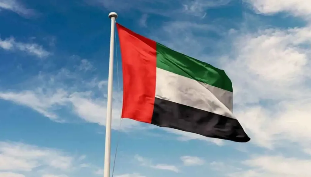 الإمارات تدعو باكستان وأفغانستان إلى تجنب التصعيد