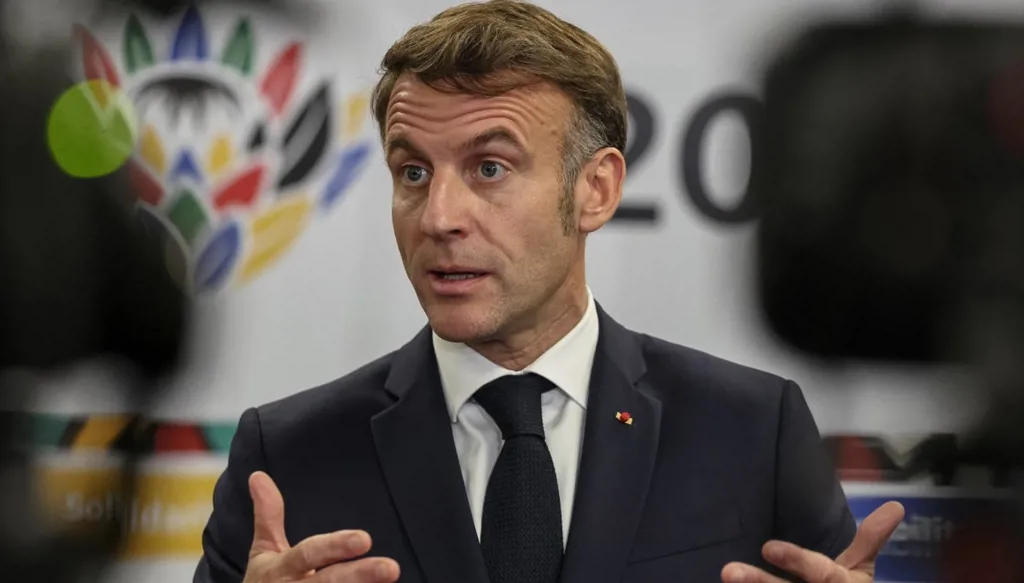 ماكرون: أريد بناء علاقة للمستقبل مع الجزائر تصحح أموراً كثيرة