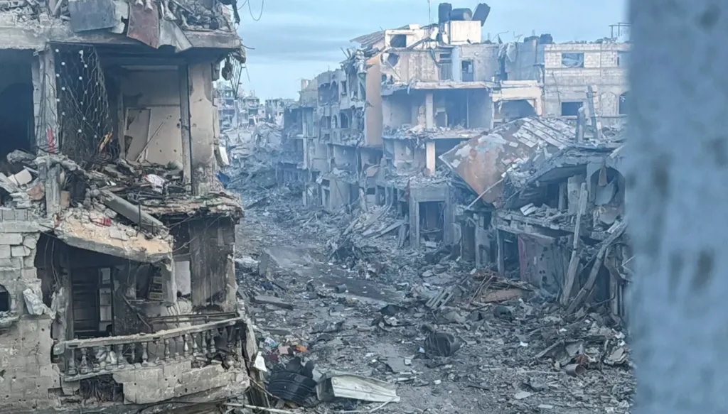 إعلام عبري: ممثل لإسرائيل سيشارك عبر "زووم" في مؤتمر بشأن غزة في الدوحة