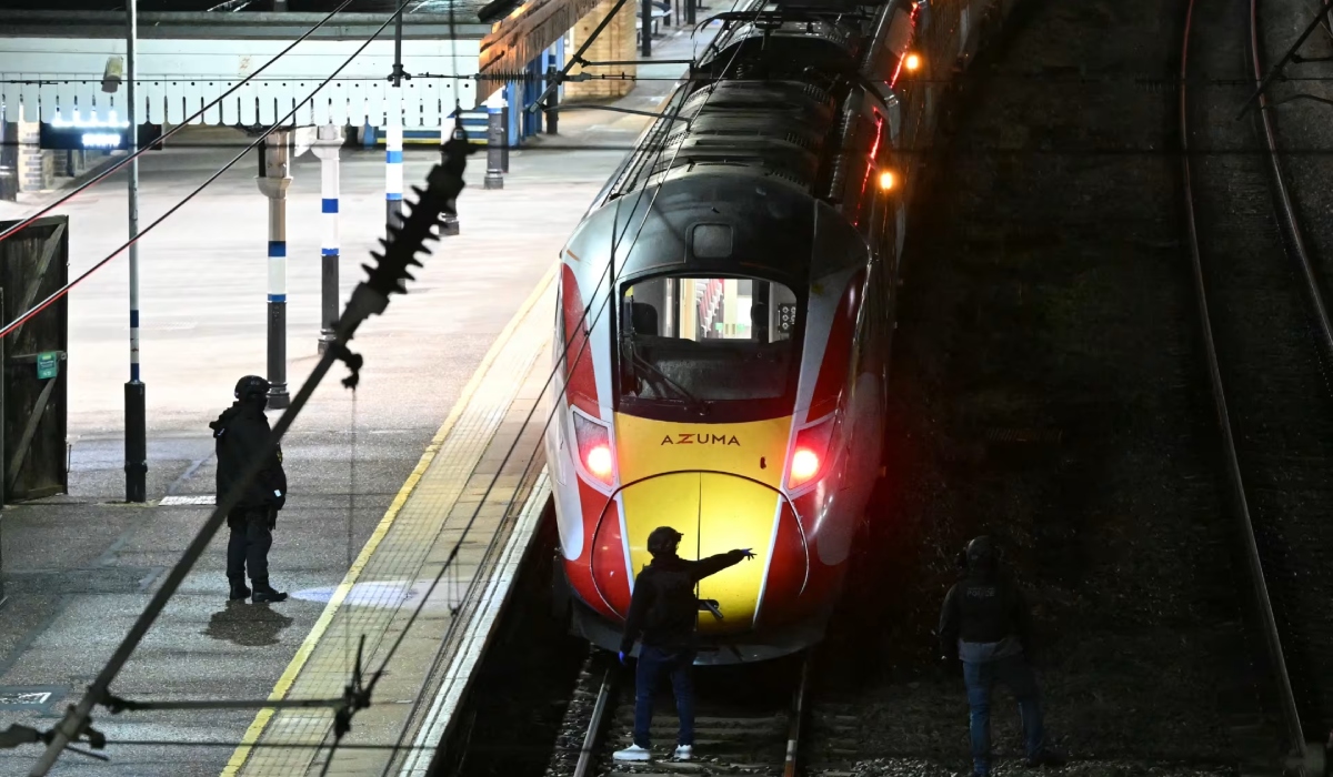 عناصر من الشرطة في مكان الحادثة (أرشيفية)