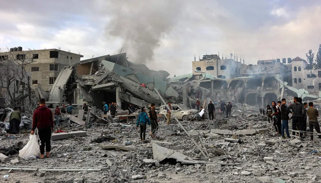 "مناوشات صغيرة هنا وهناك"... نائب ترامب: وقف إطلاق النار في غزة صامد