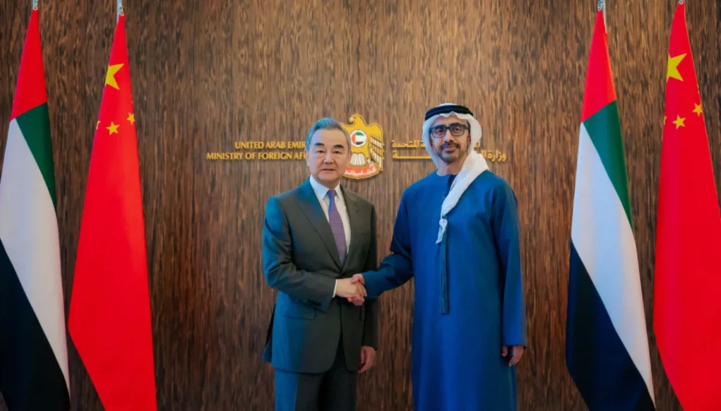الإمارات والصين تؤكدان عمق الشراكة الاستراتيجية الشاملة بين البلدين