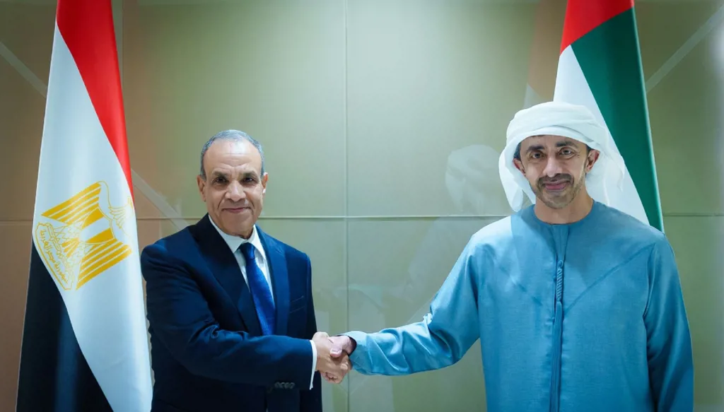 عبدالله بن زايد وعبد العاطي يبحثان الأوضاع في الشرق الأوسط