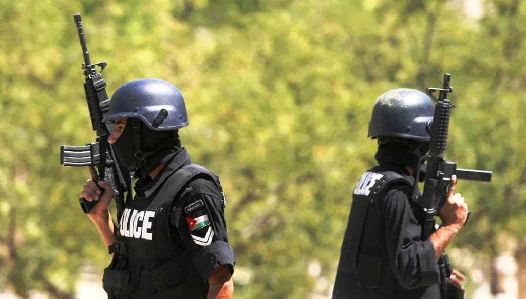رويترز: الأردن يقبض على عضو كبير في مجموعة الاختراق "شايني هانترز"
