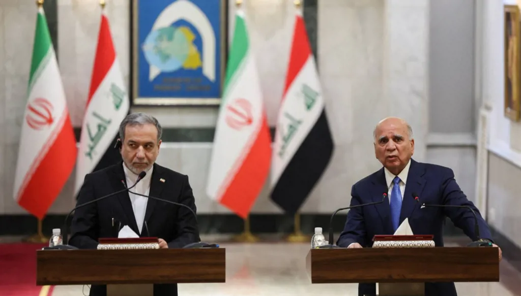 بعد ليلتين من المواجهات... طهران وواشنطن تتبادلان التحذيرات بشأن مضيق هرمز
