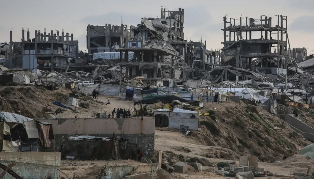 ضربات إسرائيلية تقتل 4 فلسطينيين في غزة
