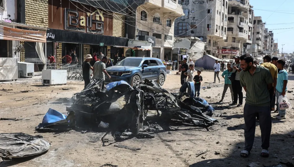 غارتان إسرائيليتان تقتلان 5 فلسطينيين في غزة