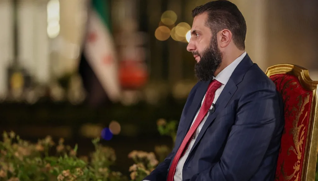 "بانتظار قرار نهائي من الشرع"... أكسيوس: سوريا تدرس إرسال قوات إلى اليمن لقتال الحوثيين