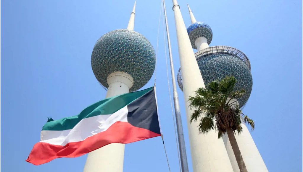 إيران: سفيرنا التقي 4 مواطنين محتجزين في الكويت