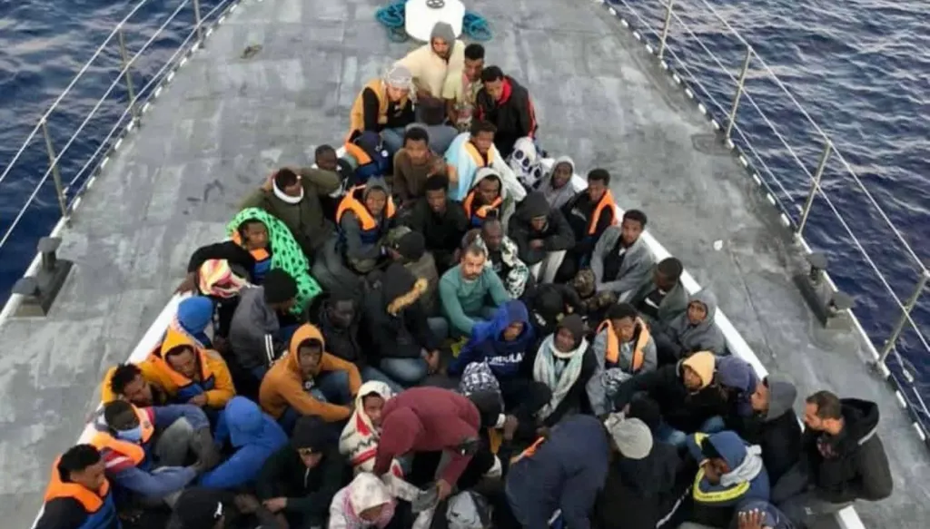 غرق 4 في انقلاب قاربي مهاجرين قبالة سواحل ليبيا