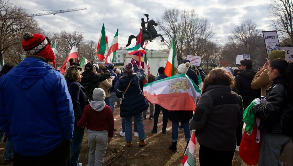 إيران تعلن اعتقال أفراد من الأقلية البهائية في الاحتجاجات
