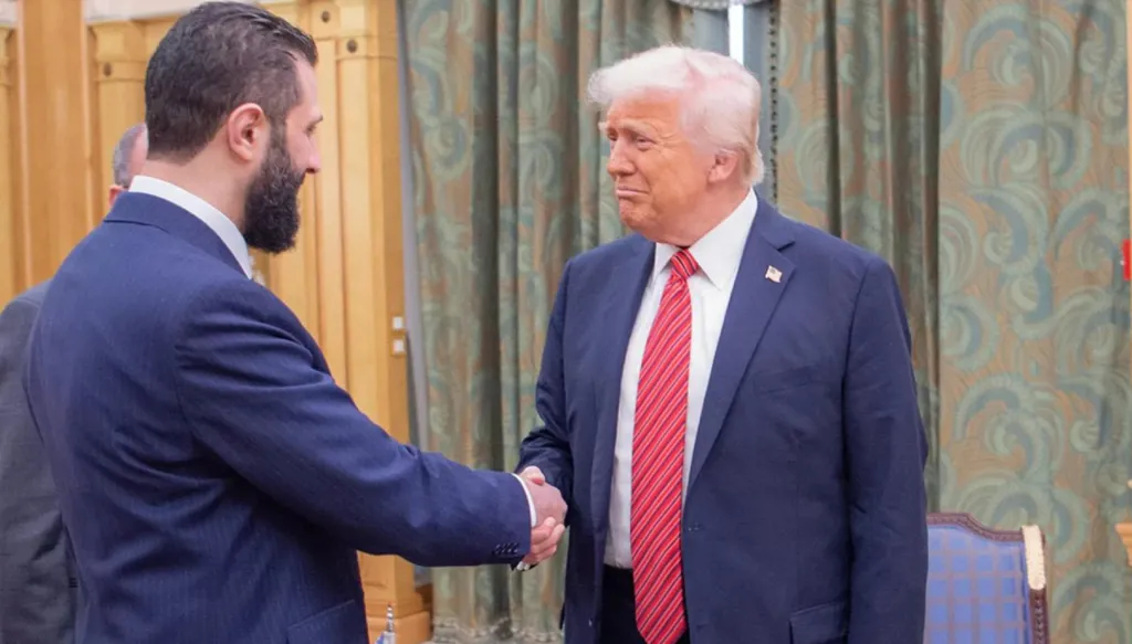 الشرع يقدّم تعازيه لترامب بعد مقتل أميركيين بهجوم تدمر