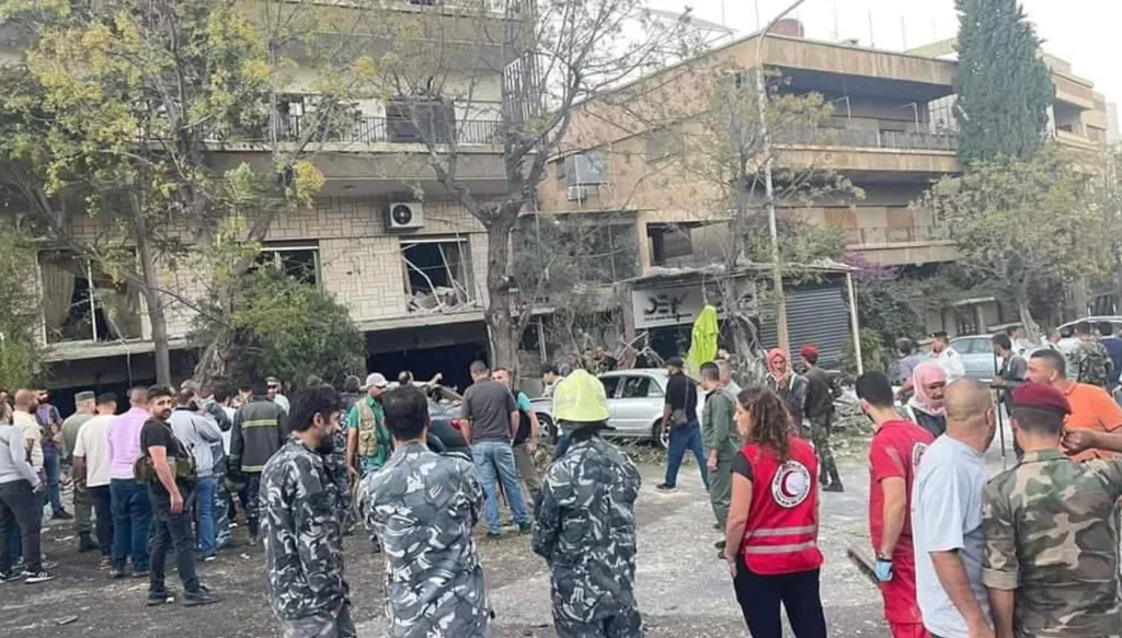 انفجار عبوة ناسفة مزروعة داخل سيارة قديمة في المزة بدمشق