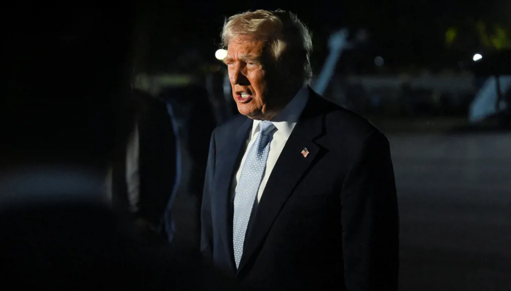 أيّد توجيه ضربات أميركية في المكسيك... ترامب: سأتحدث مع رئيس فنزويلا