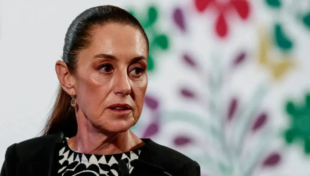 رئيسة المكسيك تعرض التوسط بين الولايات المتحدة وكوبا