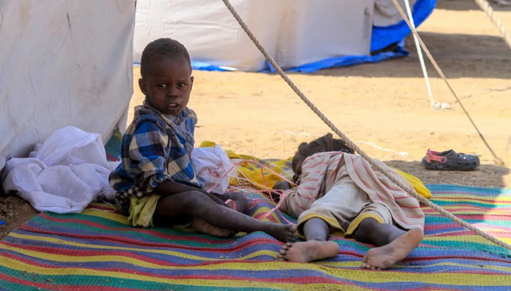 البرهان يؤكد استعداده للتعاون... ترامب: سأعمل مع السعودية والإمارات ومصر لإنهاء حرب السودان