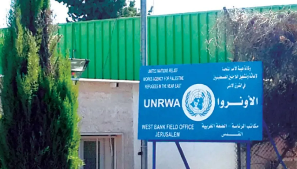 11 دولة تدعو لإدخال المساعدات إلى غزة... وتندد بهدم مجمع الأونروا في القدس