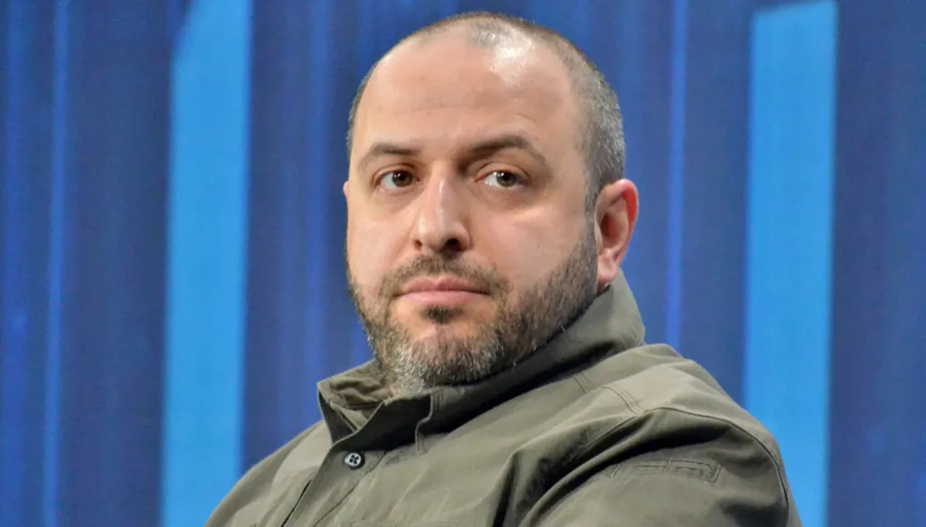 كييف: محادثات السلام جارية ونسعى للتوصل إلى "سلام حقيقي"