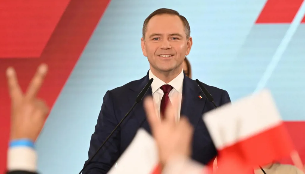 الرئيس البولندي من فنلندا: بوتين مستعد لغزو دول أخرى