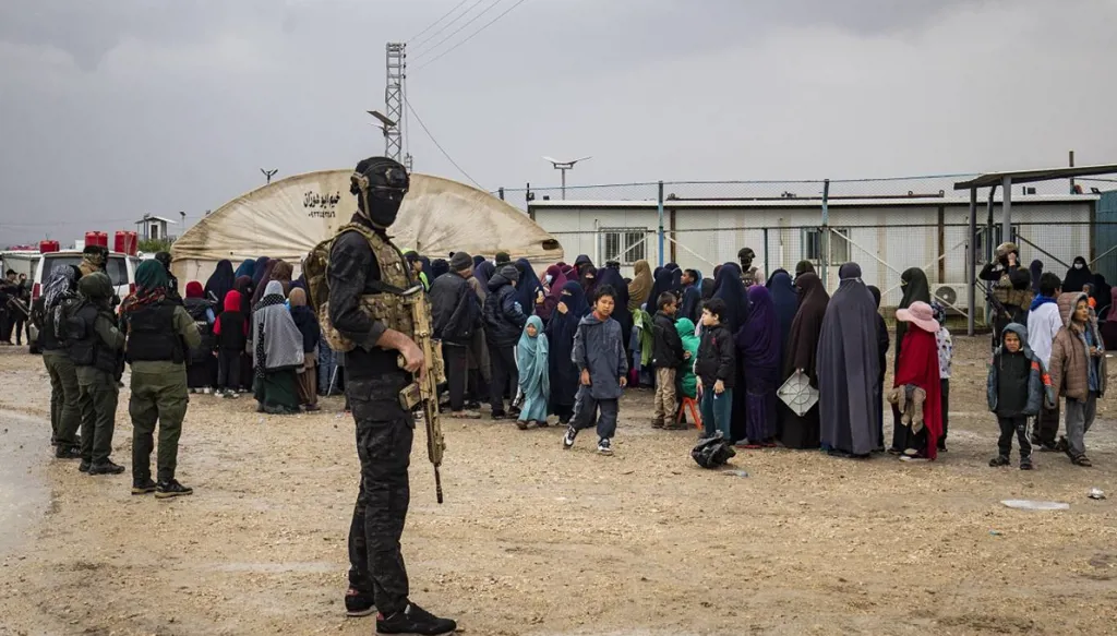 مسوّدة لإنقاذ اتفاق دمشق - "قسد" قبل نهاية العام: لامركزية بلا ضمانات دستورية