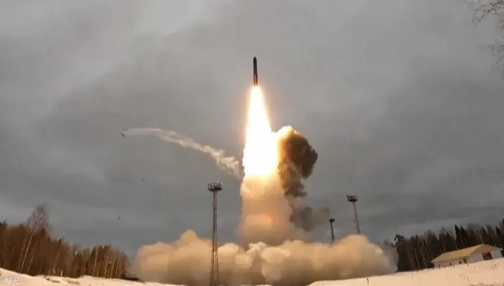 لوكاشينكو يعلن رسمياً نشره في بيلاروسيا... ما هو صاروخ "أوريشنيك"؟