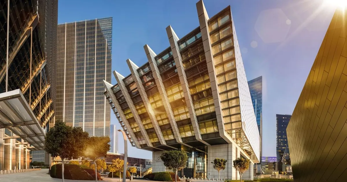 أبو ظبي (مواقع)