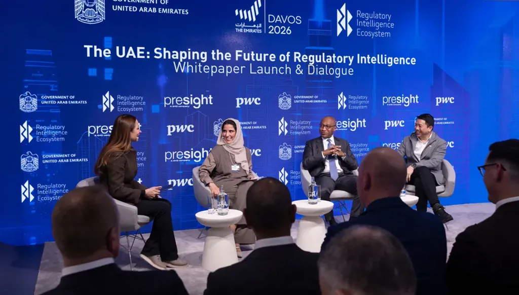 الإمارات تطلق في دافوس أول بحث حول مستقبل الذكاء التشريعي