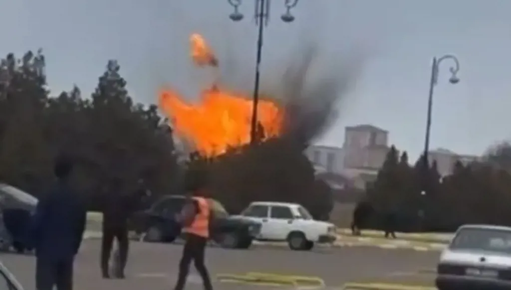 هجمات إيران تطال أذربيجان... وباكو تستدعي السفير