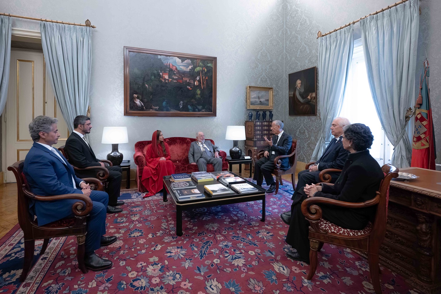 من الاجتماع في قصر الرئاسة بلشبونة.