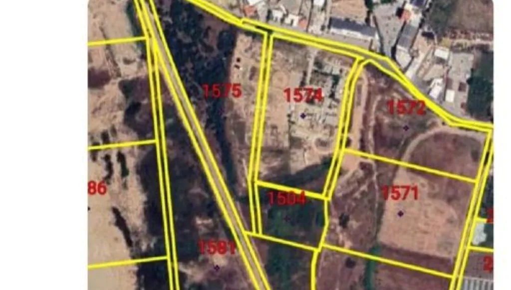 منطقة حسّاسة بيئياً تتحوّل  إلى ورشة بناء في صور