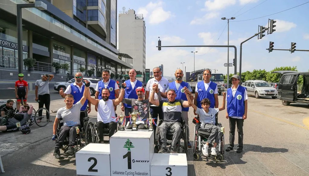 أحمد الغول بطل لبنان لذوي الإعاقة في الدراجات الهوائية (صور)