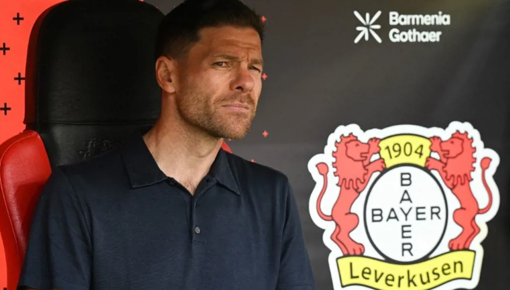 موقف باير ليفركوزن من رحيل ألونسو لتدريب ريال مدريد