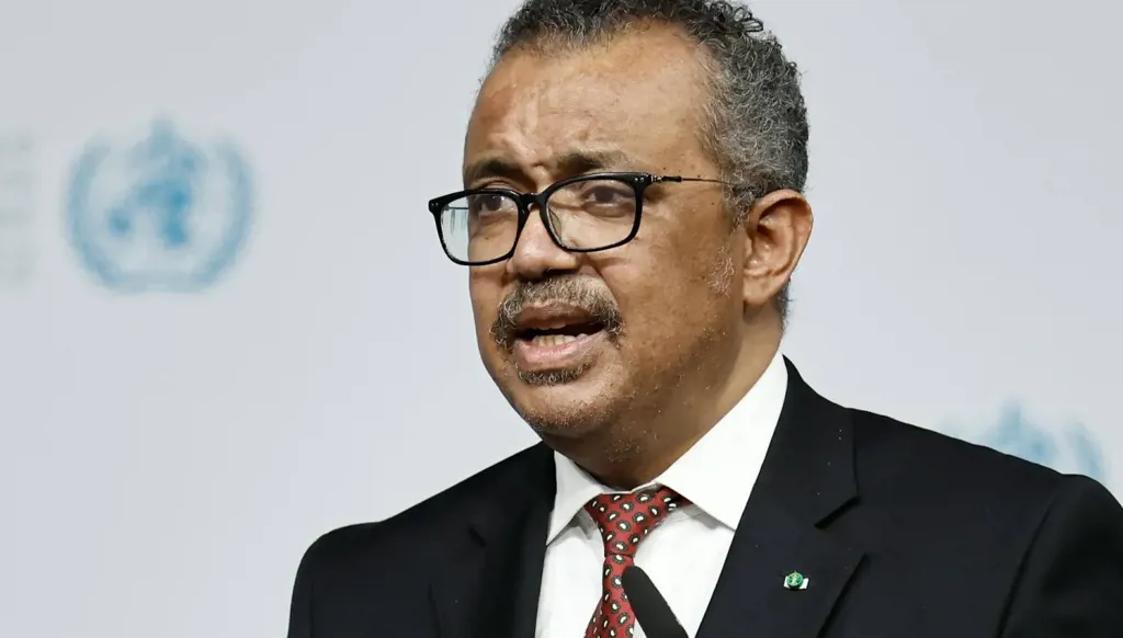 المدير العام لمنظمة الصحة العالمية يزور أوغندا في ظل تفشي "إيبولا"