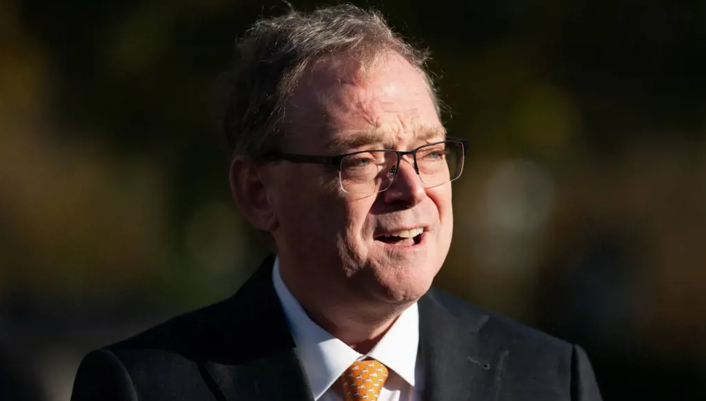 كيفين هاست إلى الواجهة: اختبار لاستقلال الفيدرالي… وخريطة جديدة للسياسة النقدية