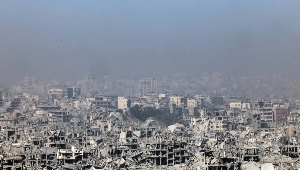 إسرائيل تعتزم مواصلة منع دخول "الصحافيين الأجانب" إلى قطاع غزة