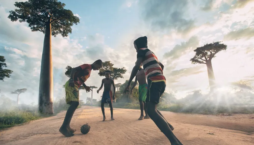 عدسة محمد الفالح: تصوير الشّعوب رسالة ودرس في الإنسانيّة