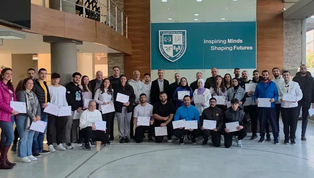 توزيع شهادات على المشاركين في الدورة التدريبية لكرة اليد في الشمال