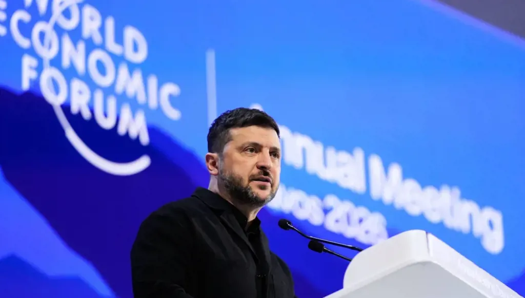 زيلينسكي: محادثات ثلاثية في أبوظبي حول الأراضي