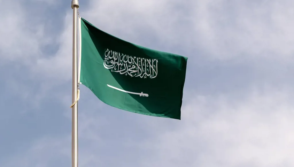 السعودية تعترض 3 مسيَّرات قادمة من الأجواء العراقية: نحتفظ بحق الرد