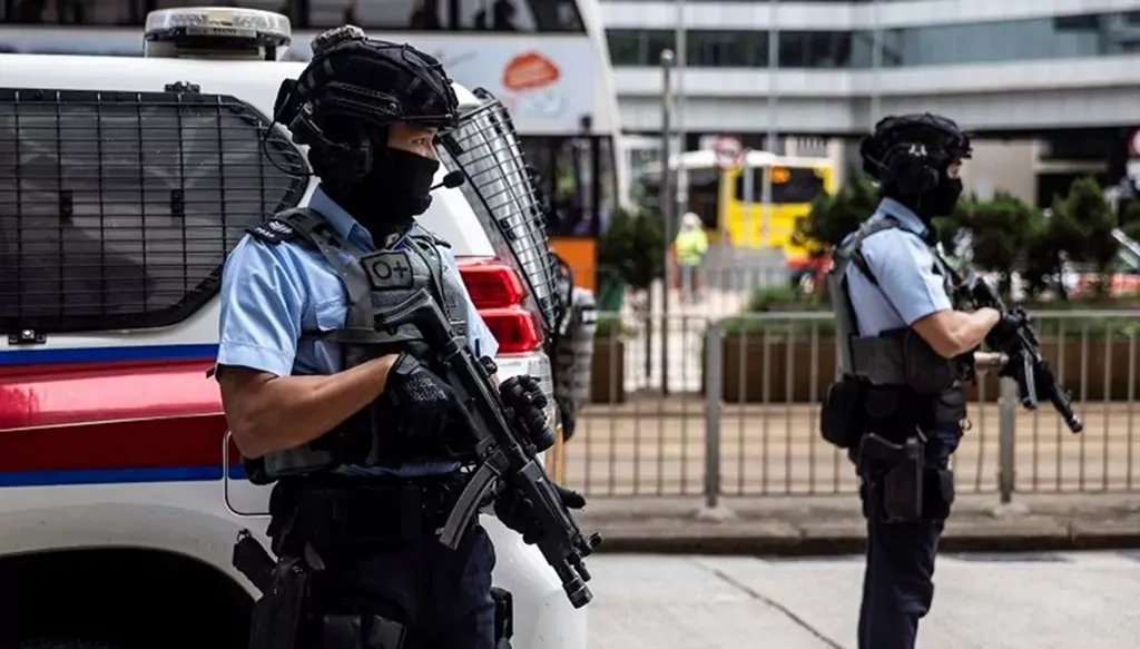 شرطة أمستردام: إصابة 5 في حادث طعن بساحة دام واعتقال الجاني