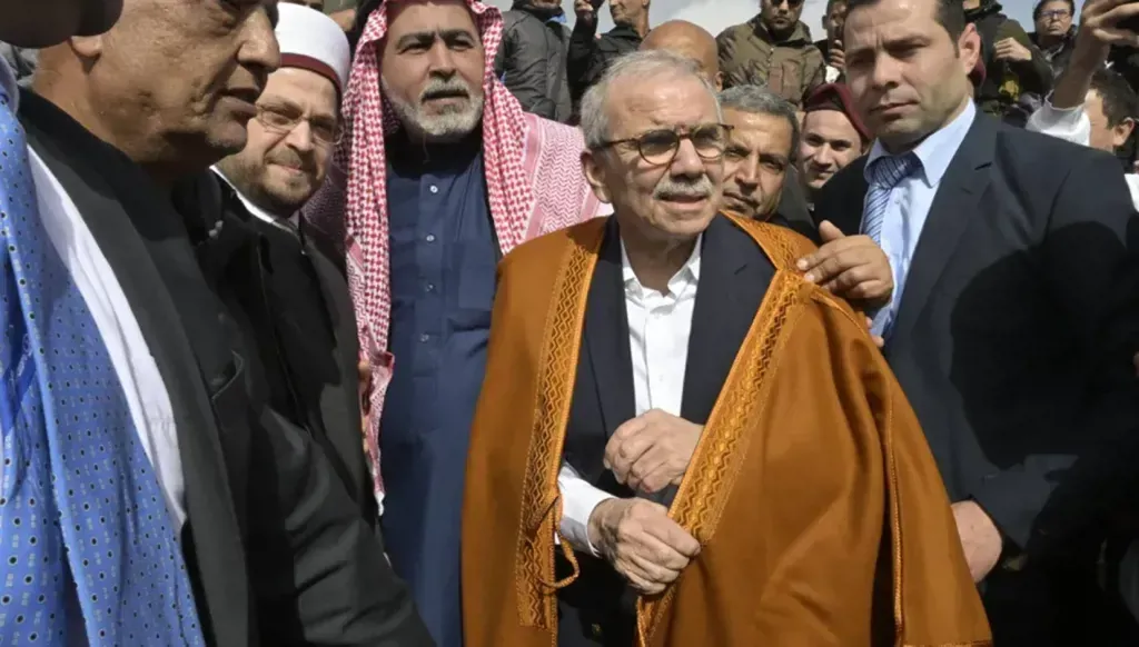 Le sud du Liban sous les projecteurs : La tournée historique du Premier ministre et la lutte pour l'autorité étatique