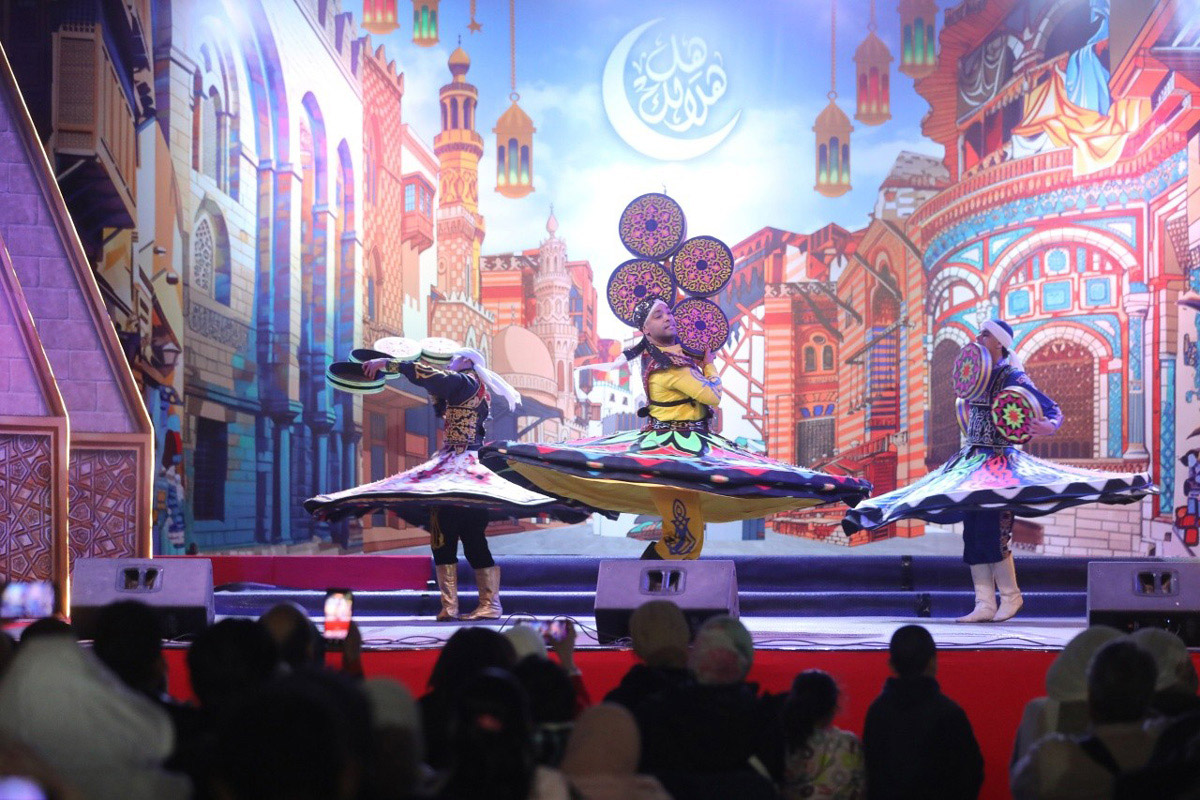 من عروض الفرقة القومية للفنون الشعبية.