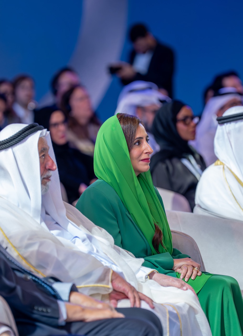 سلطان القاسمي يشهد انطلاق سلسلة منتدى 'الشارقة محطة المستقبل: الرعاية الصحية' بحضور الشيخة بدور بنت سلطان القاسمي رئيسة مجلس إدارة المجمع.