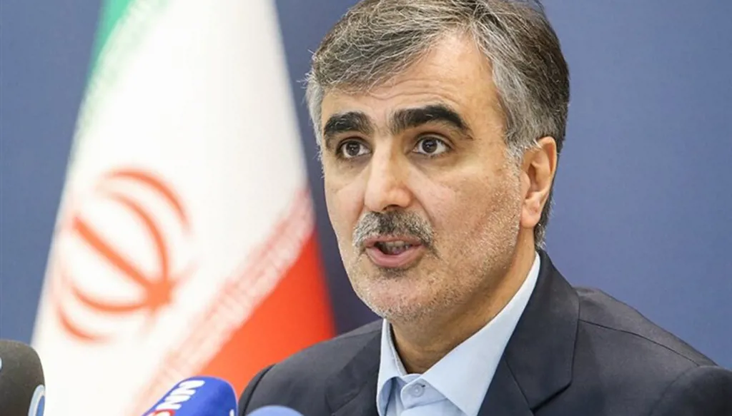 محافظ البنك المركزي الإيراني يُقدّم استقالته!