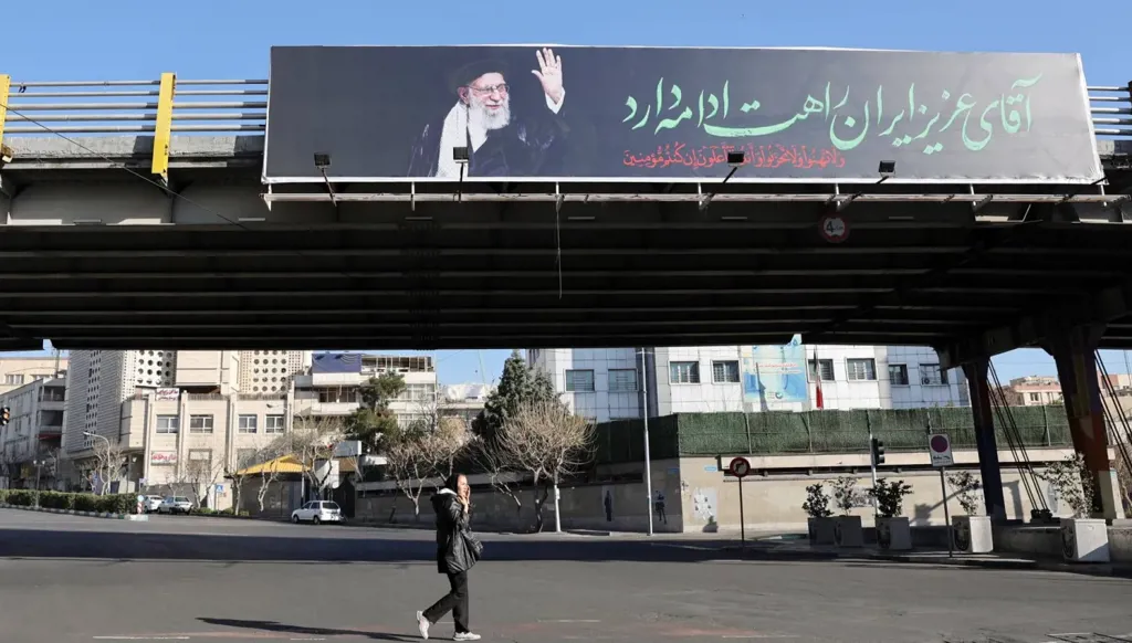 طهران (رويترز)