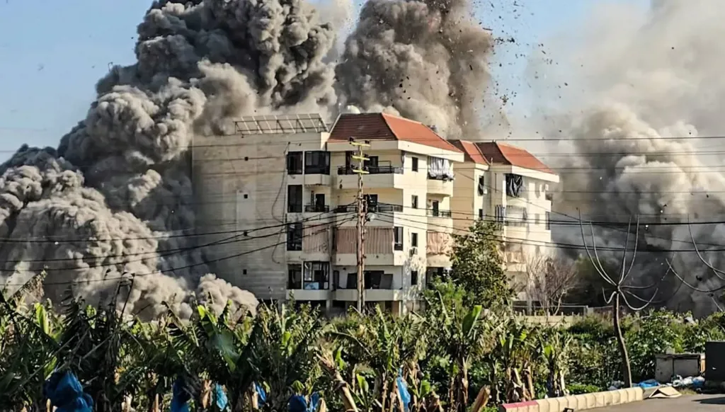 "هآرتس": محادثات مباشرة بين إسرائيل ولبنان خلال أيام