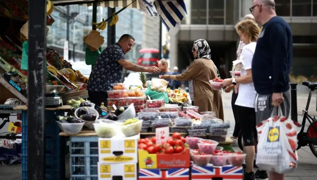 بريطانيا في مرآة التضخم: صدمة أبريل تُربك الأسواق وتُقيّد يد البنك المركزي